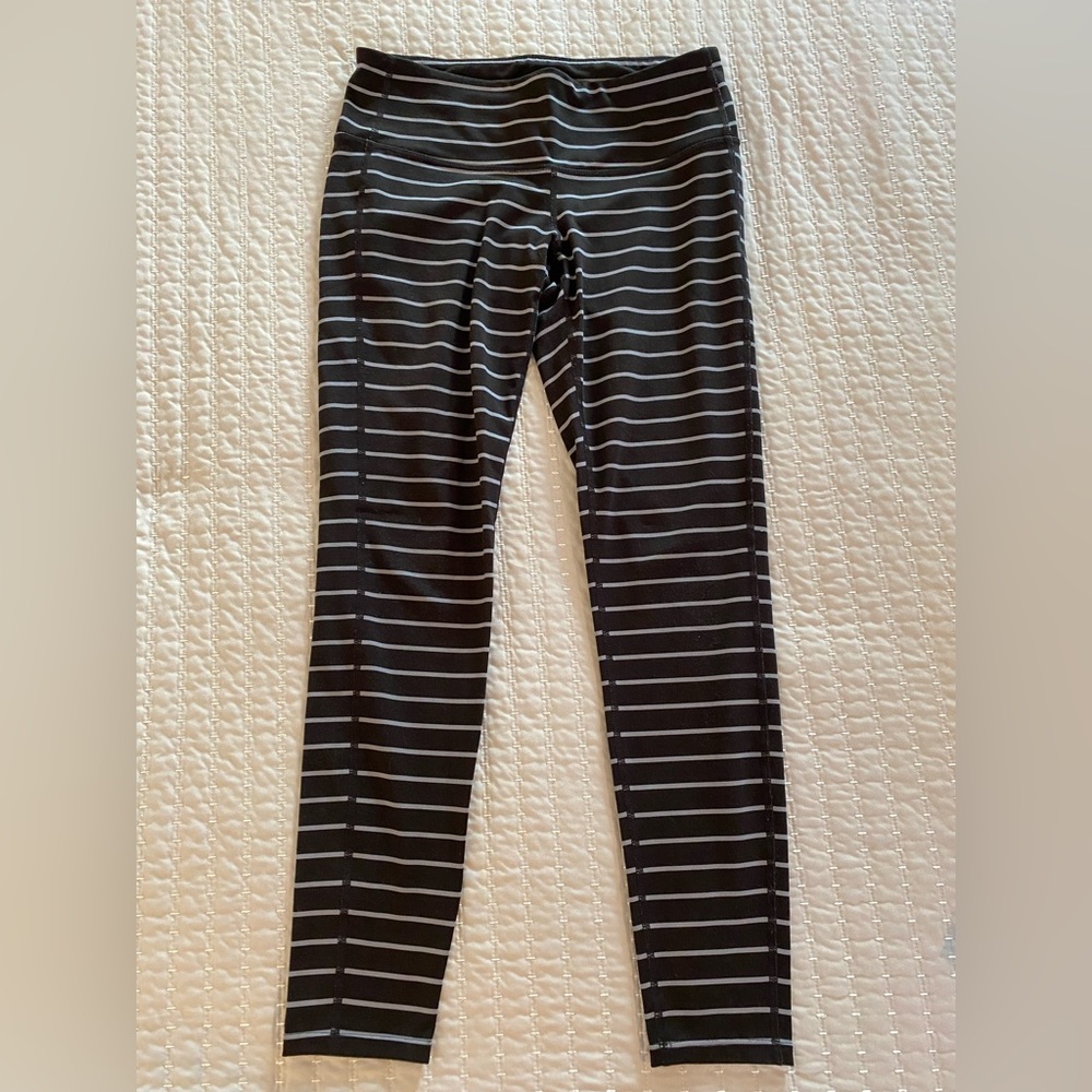 Athleta Stripped leggings